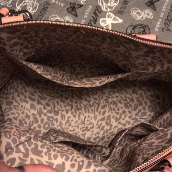 Sold - Picture 3 of 3